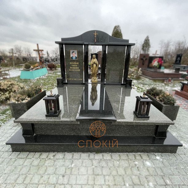Пам'ятник К04
